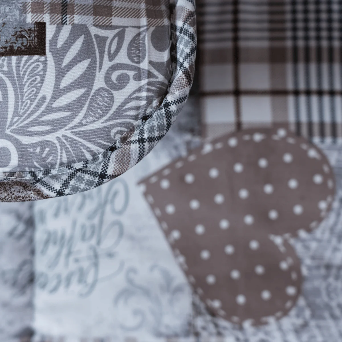 Zelesta Wonderbed 4 Seasons Double - Patchwork Hearts - Image 14