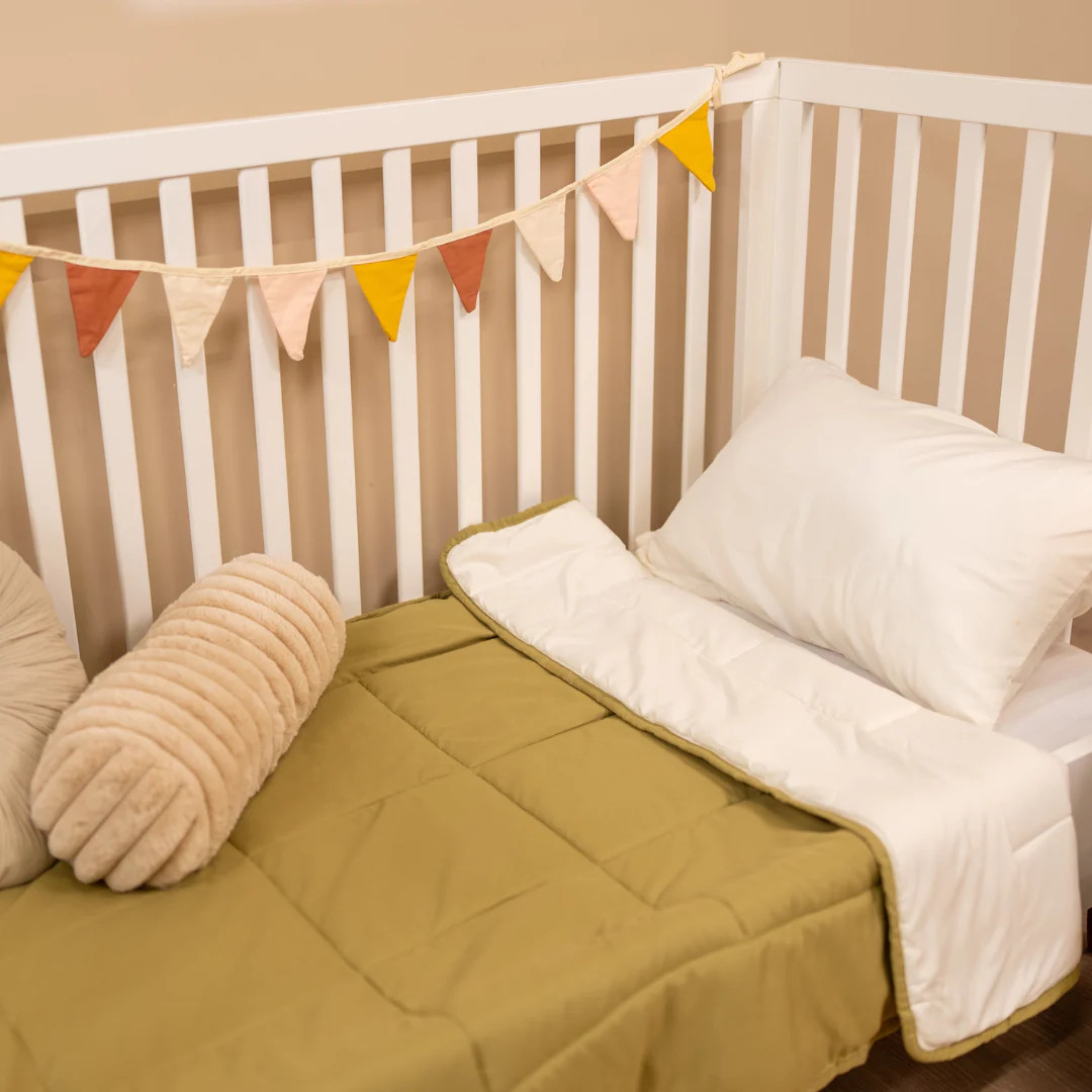 Zelesta Comfort Kids Dekbed - Crème & Olijfgroen - Image 2