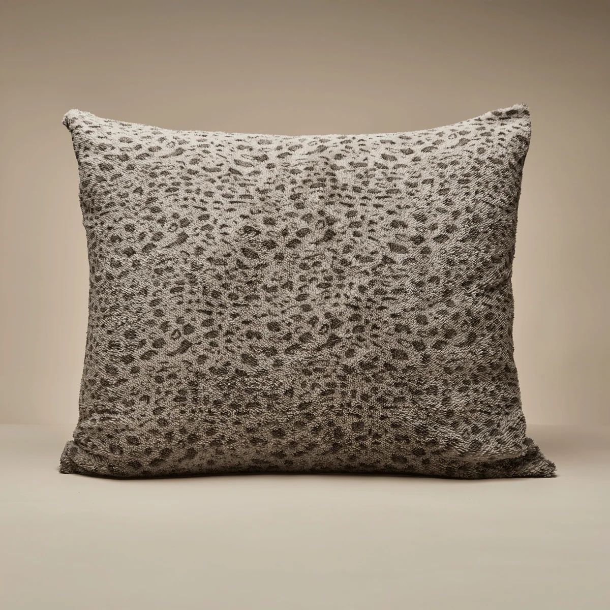 Zelesta Special Teddy Panter Kussensloop Set van 2  - Taupe - Image 3