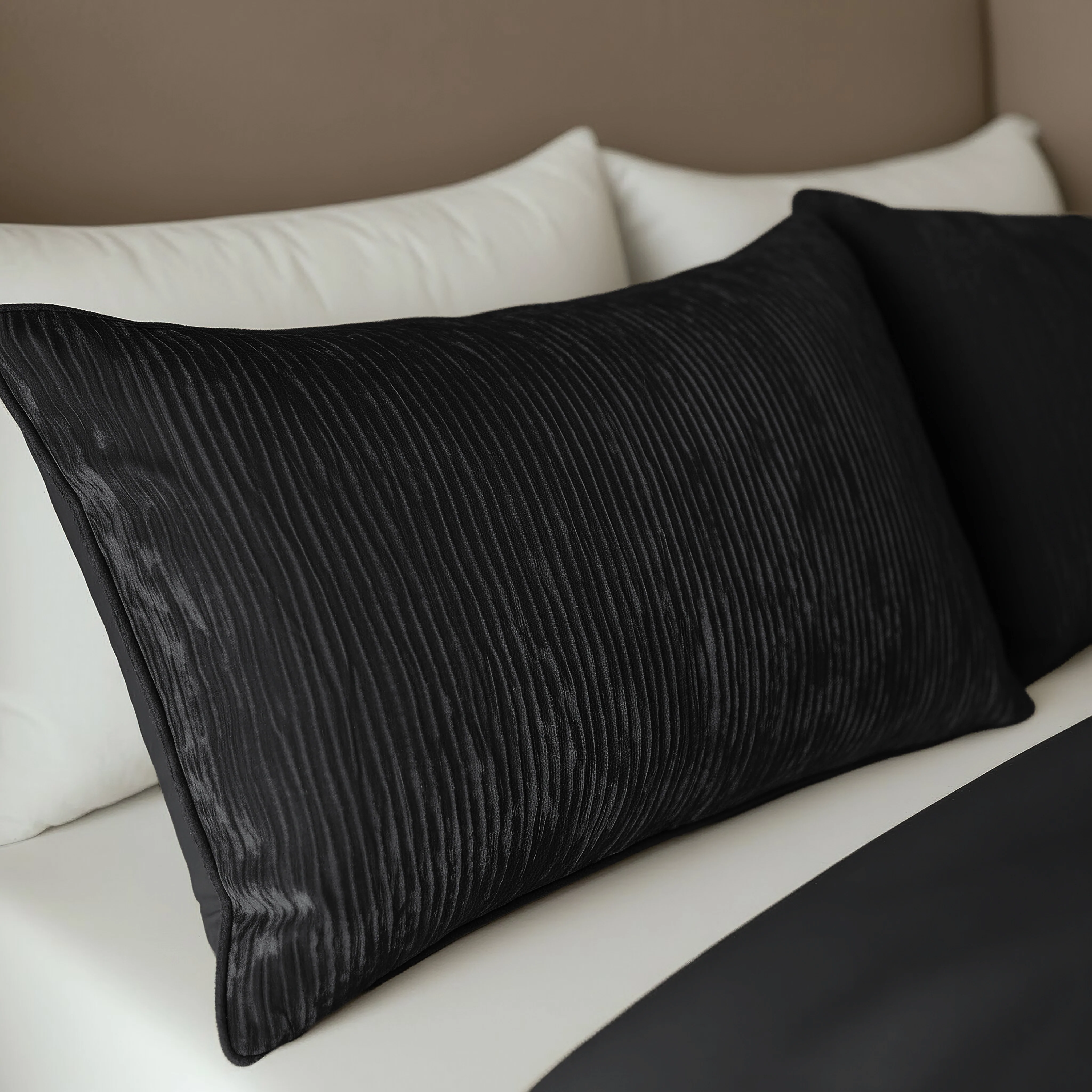 Zelesta Velvetbed Chique Kussensloop Set van 2 - Black - Image 2