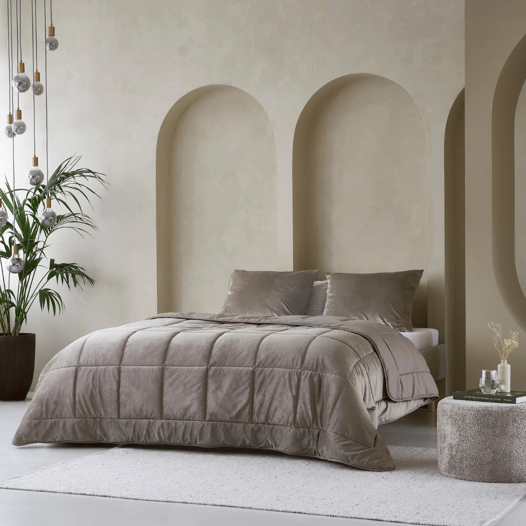 Zelesta Velvetbed - Taupe - Image 2