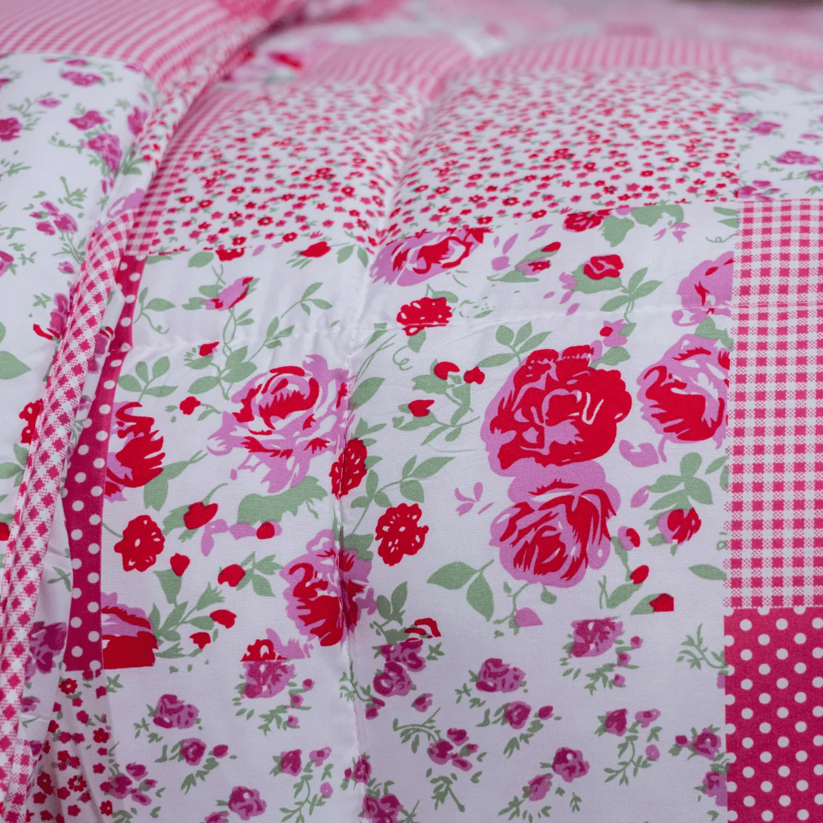 Zelesta Wonderbed 4 Seasons Double - Patchwork Pink - Image 12